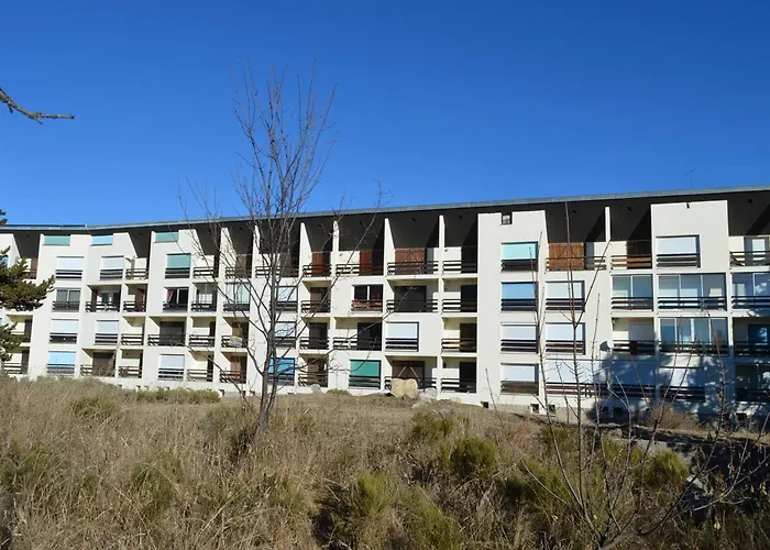 T2 Avec Coin Cabine, Parking Et Casier A Skis - - Fr-1-592-38 * Bolquere Pyrenees 2000